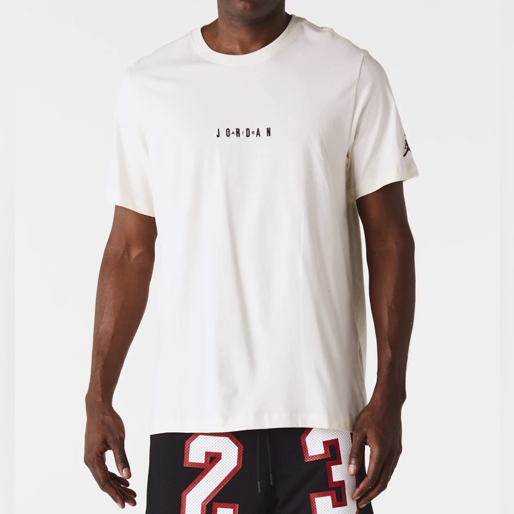 SOLD‼️‼️ NWT Jordan Air Tee - Shirt - Picture 1 of 5